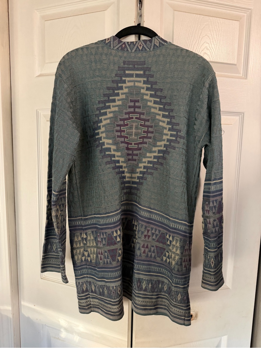 Peruvian Connection cardigan size small